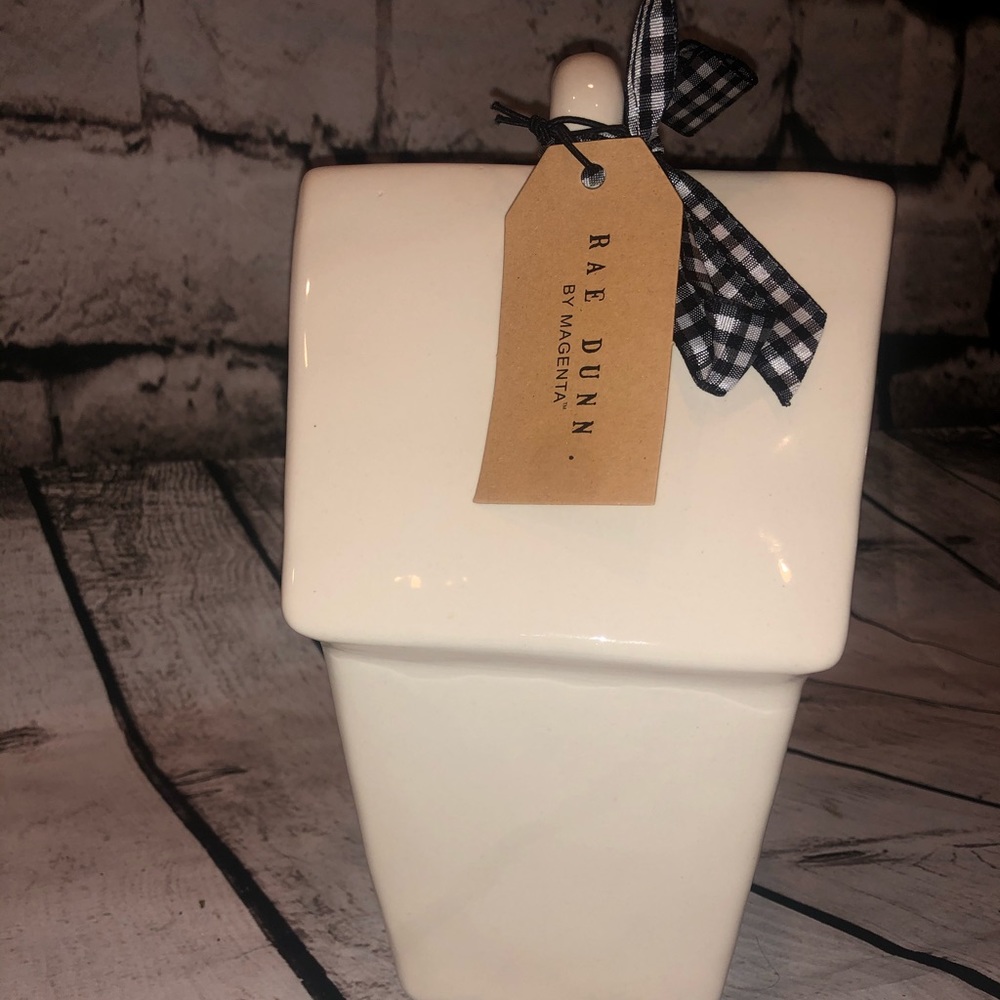 NWT Rae Dunn “Knock” slant roof Birdhouse - Picture 2 of 6